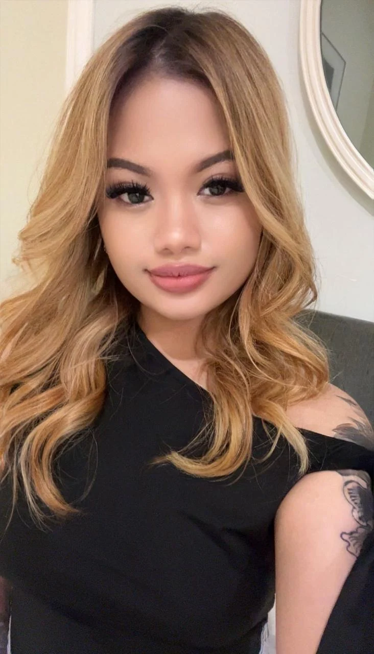 Yuan Mina-Yan, Hong Kong profile photo 10