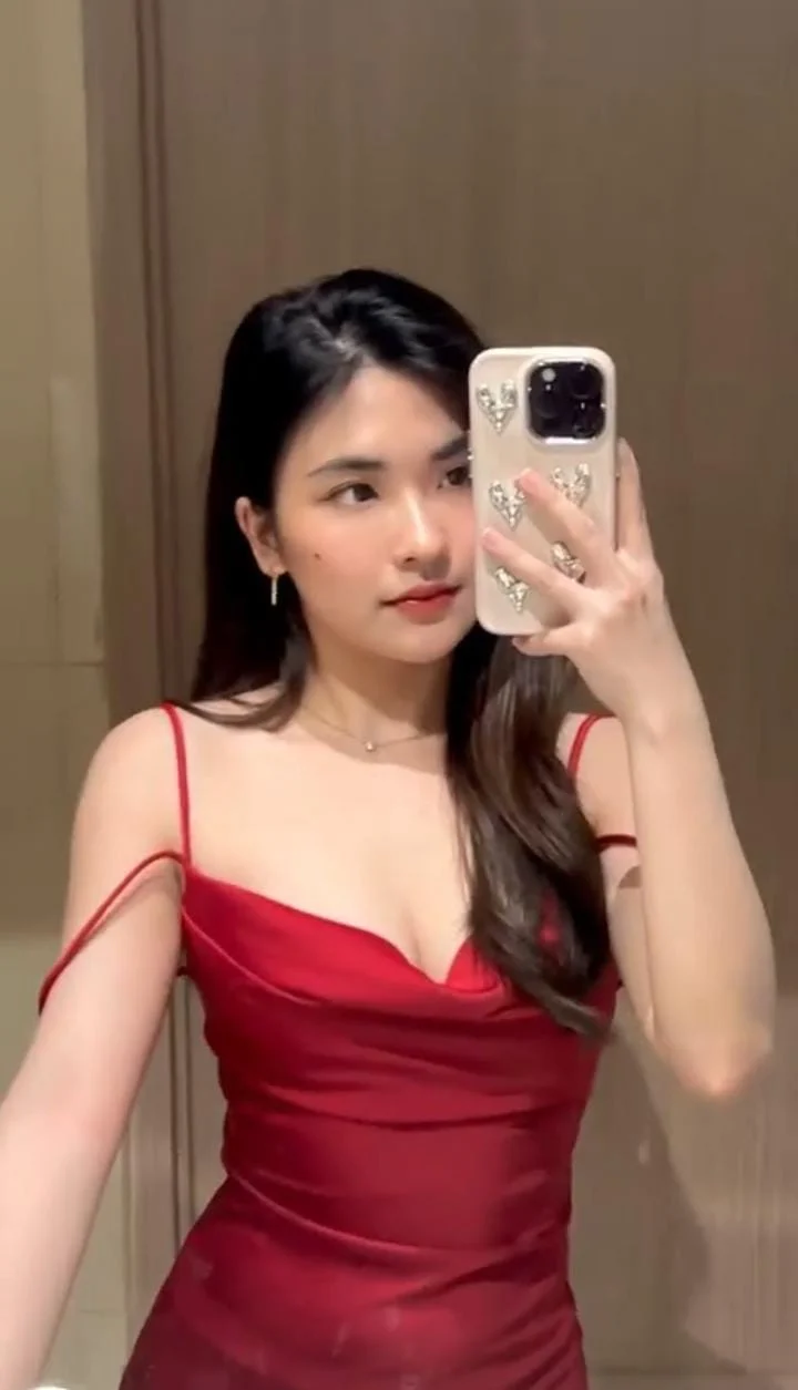 Deng Ning-Liya, Hong Kong profile photo 2