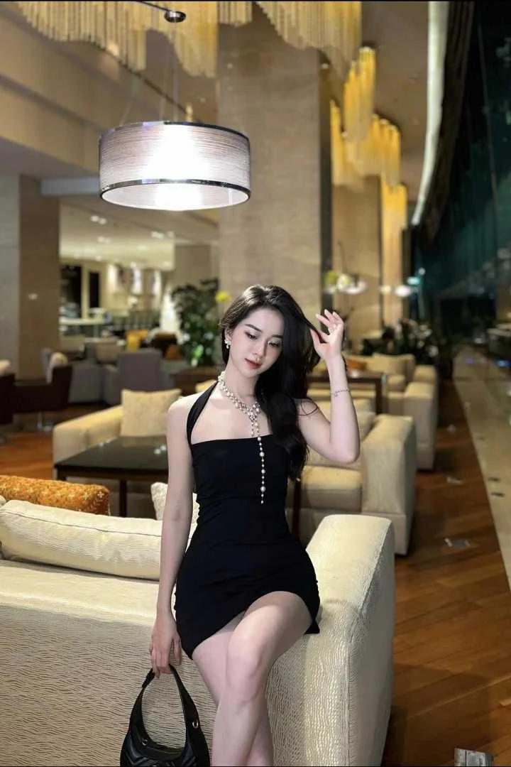 Song Liya, female escort in Hong Kong, recommendation photo 3