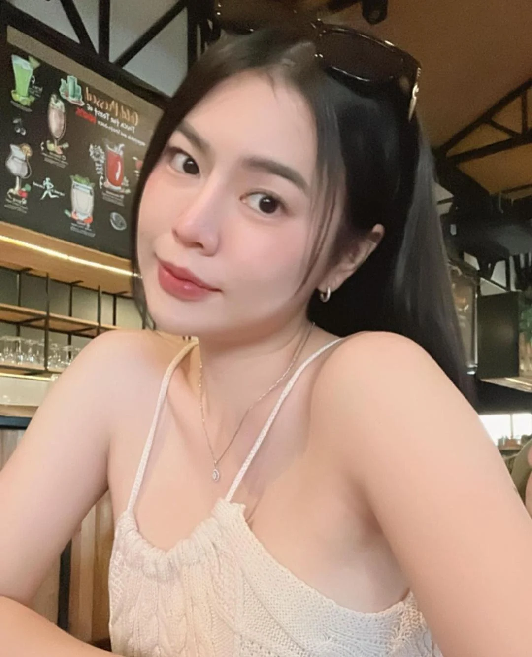 Xiao Yue-Lian, Hong Kong profile photo 3
