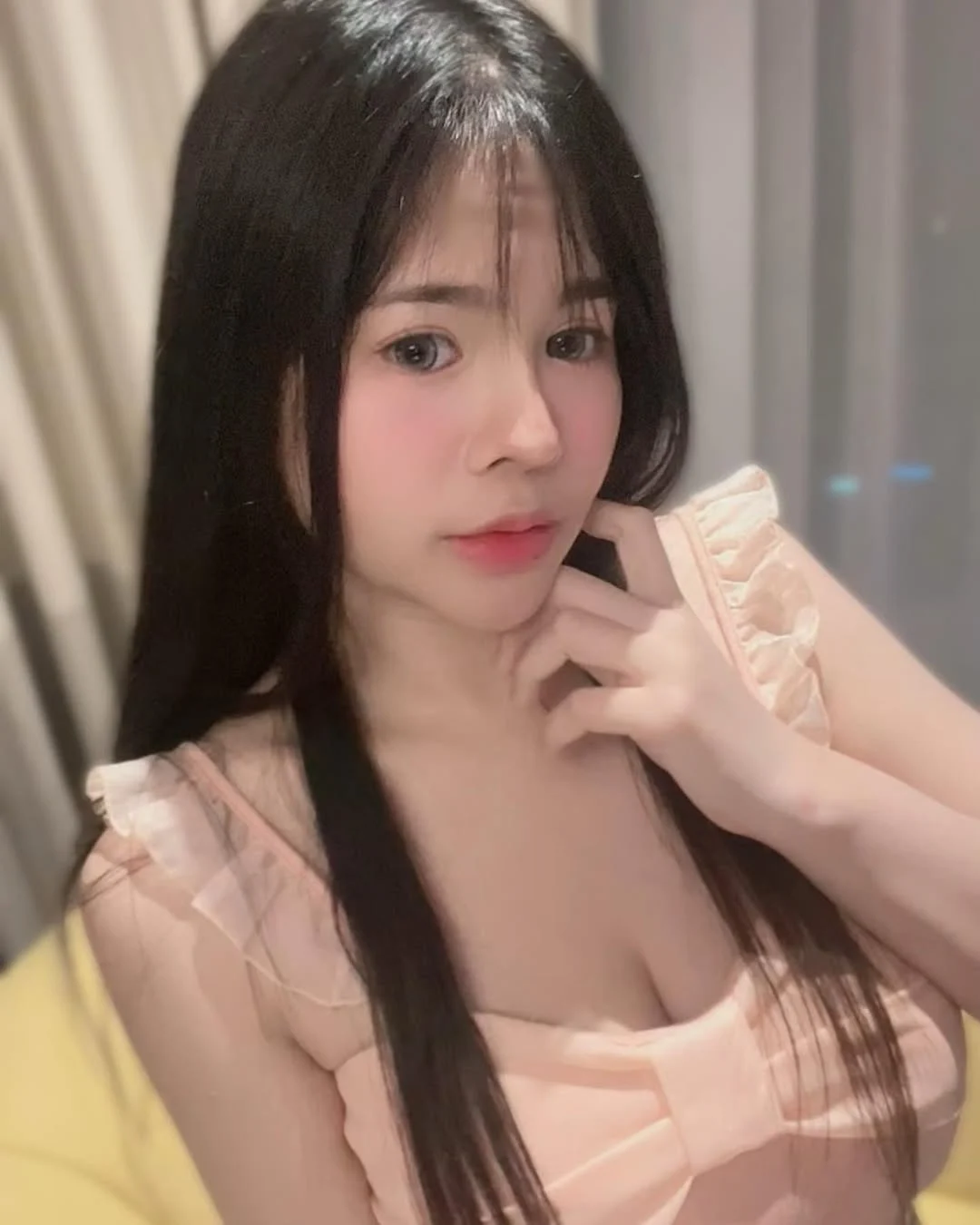 Golden Yan, female escort in Hong Kong, recommendation photo 5