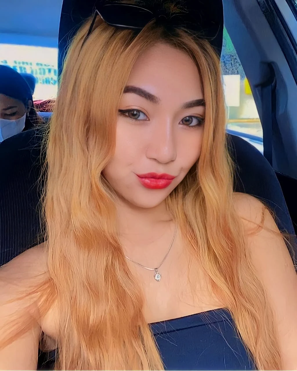 Huang Hua, Hong Kong profile photo 3