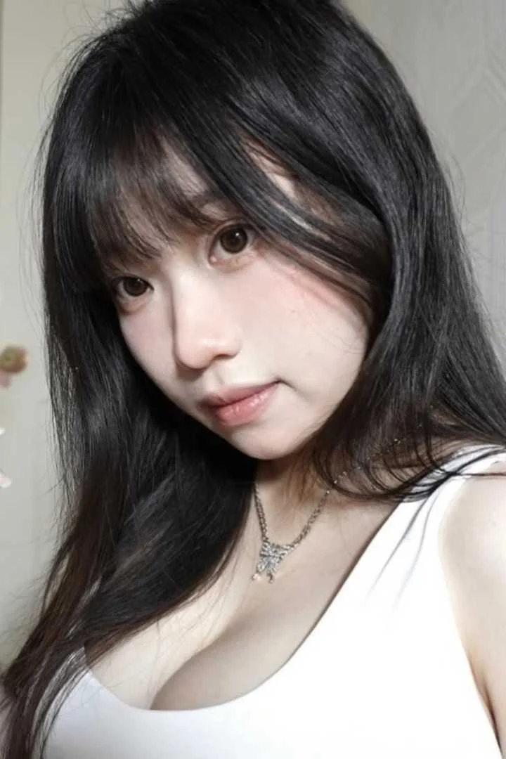 Jiang Ling-Yue, Hong Kong profile photo 2