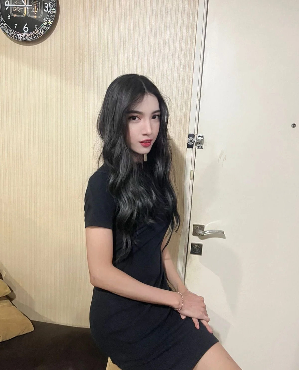 Deng Na-Yue, Hong Kong profile photo 3
