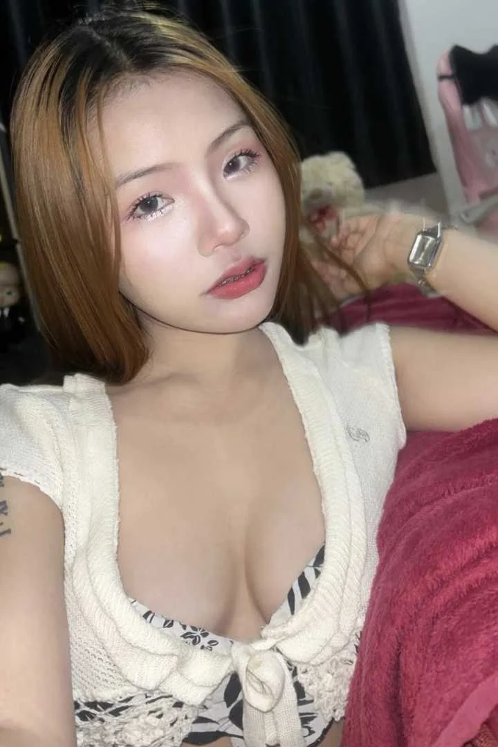 Tang Lian, female escort in Hong Kong, recommendation photo 2