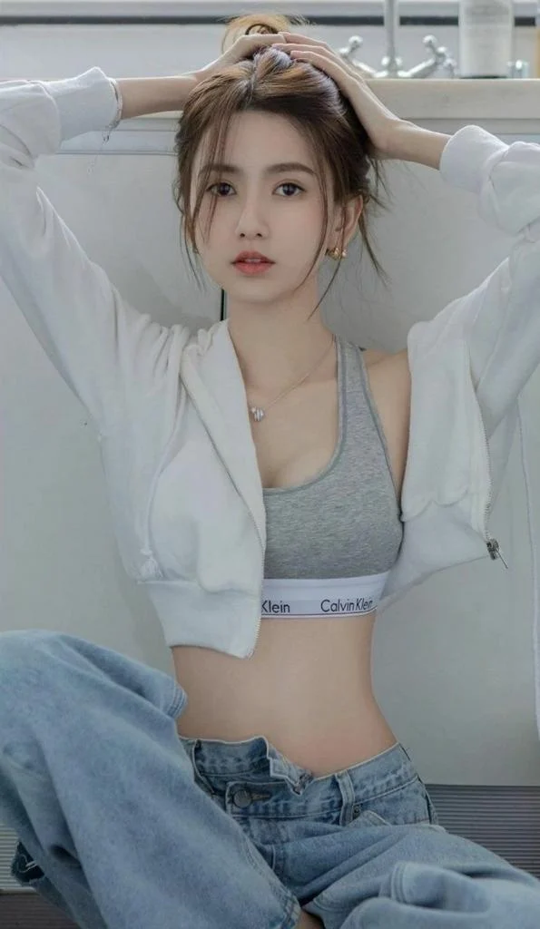 Zhou Liya, Hong Kong profile photo 3