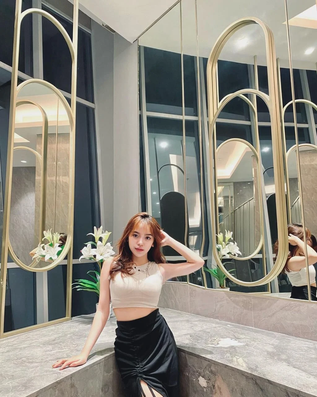 Jiang Liya, Hong Kong profile photo 2
