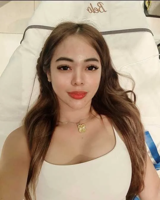 He Ailin, female escort in Hong Kong, recommendation photo 6