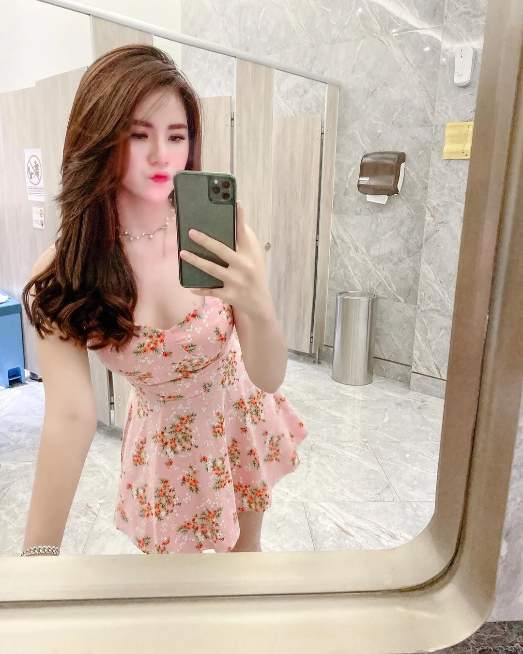 Peng Yuna, female escort in Hong Kong, recommendation photo 1