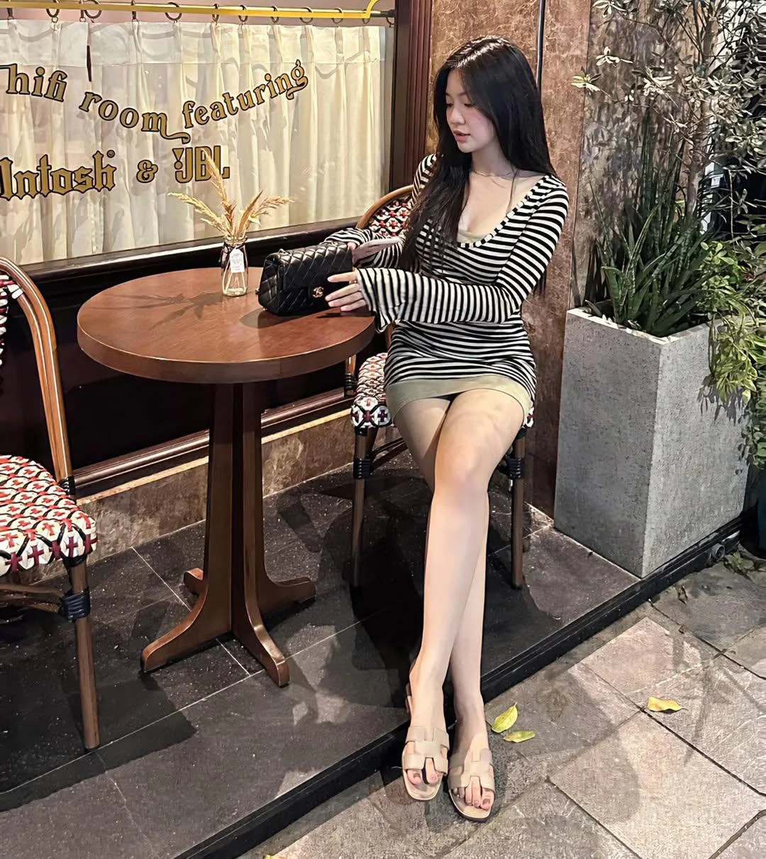 Na-Yan, female escort in Hong Kong, recommendation photo 3