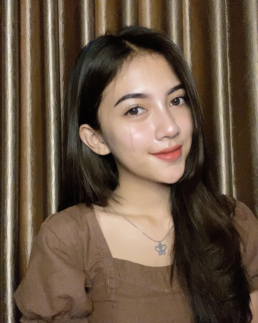 Deng Fang, Hong Kong profile photo 10