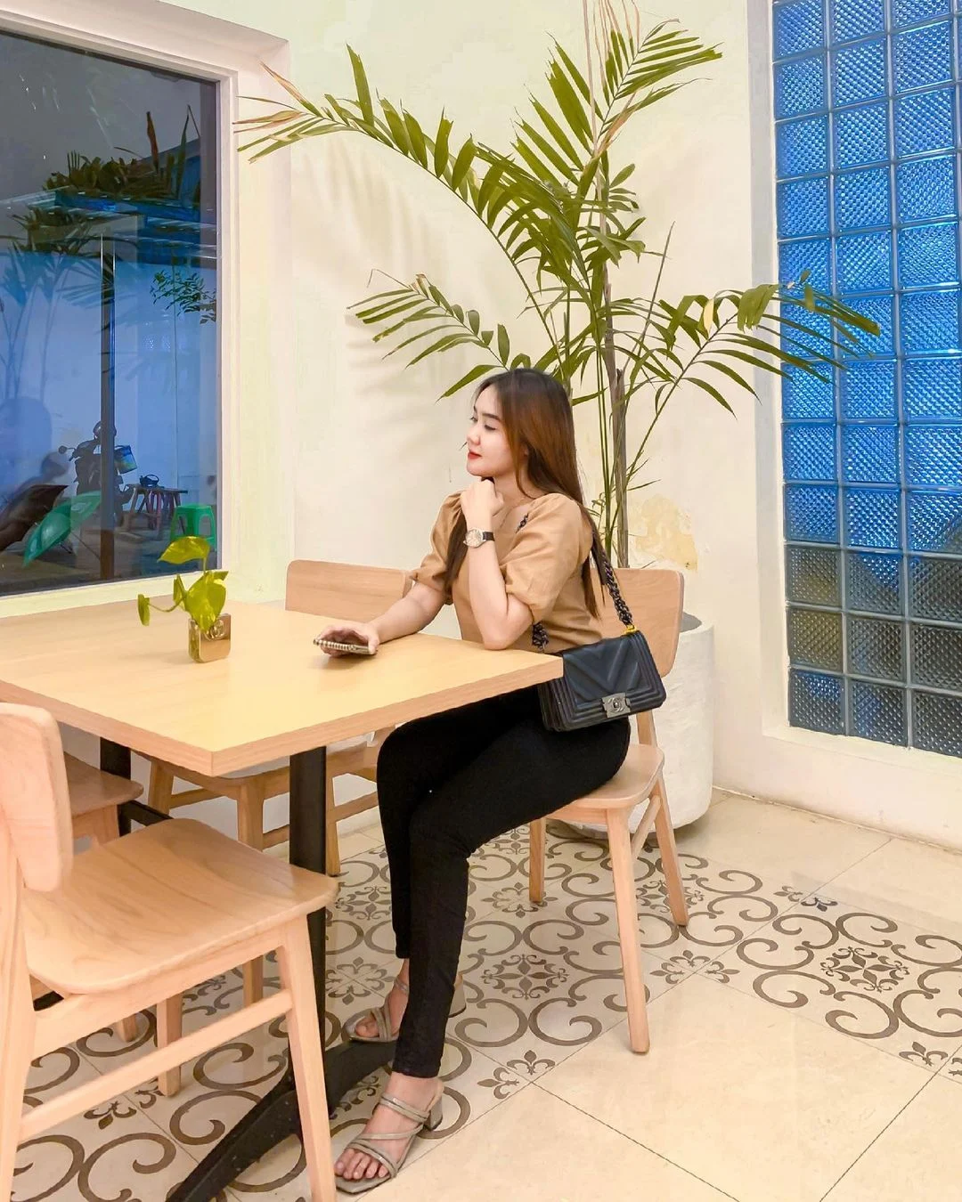 Cao Rina, female escort in Hong Kong, recommendation photo 3