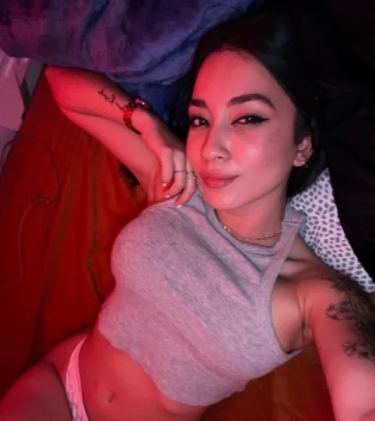 Han Hua-Xiu, female escort in Hong Kong, recommendation photo 3