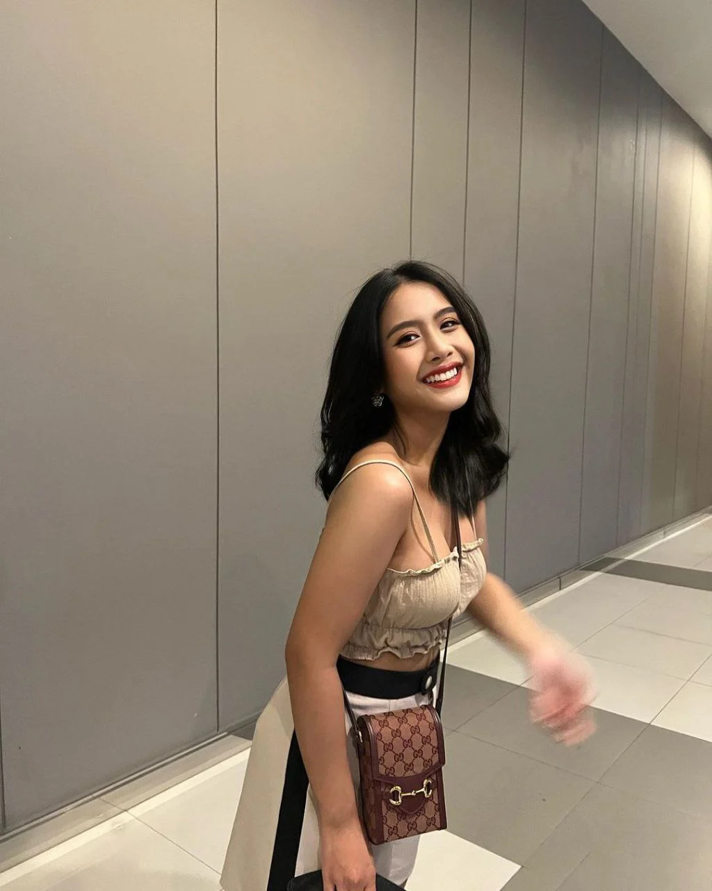 Song Lin, female escort in Hong Kong, recommendation photo 2