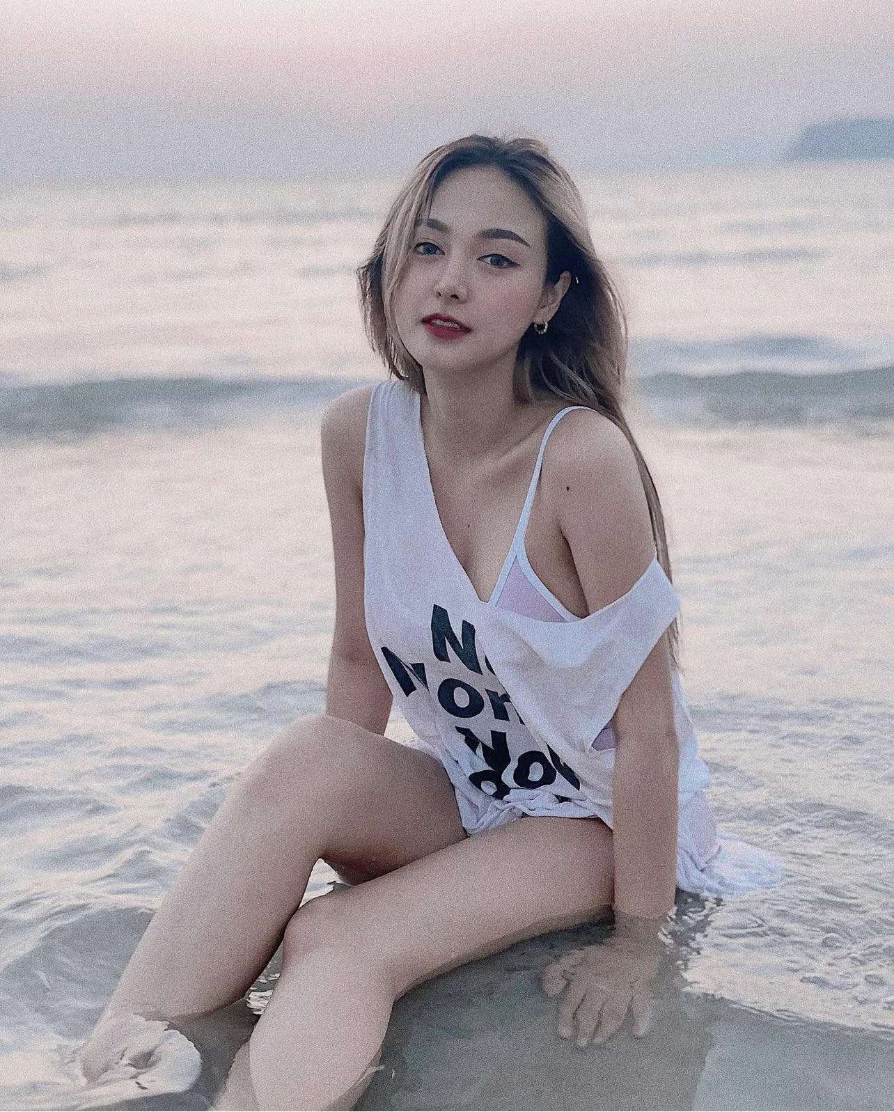 Han Suyin-Jing, female escort in Hong Kong, recommendation photo 3