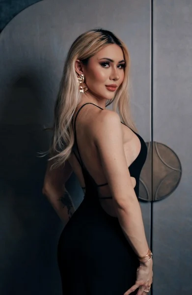Wu Mika, Hong Kong profile photo 18
