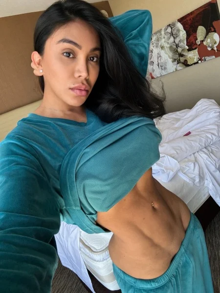 Luo Rumi-Luo, Hong Kong profile photo 10