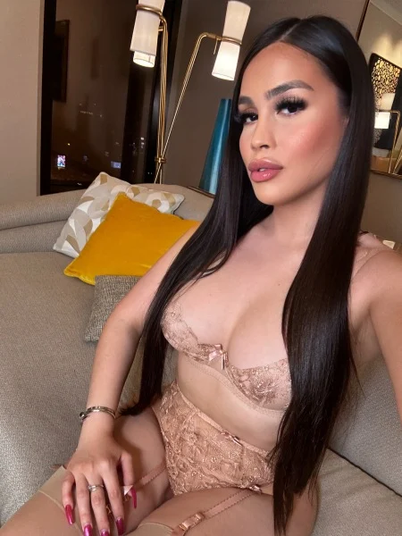 Xiao Jin, shemale escort in Hong Kong, recommendation photo 4