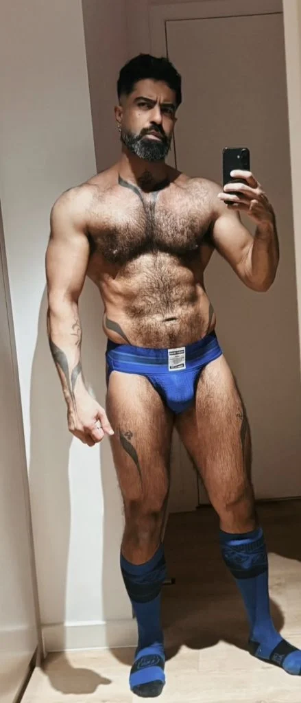 Xiao Long, male escort in Hong Kong, recommendation photo 5