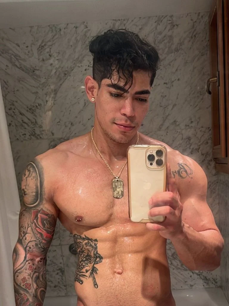Tao, male escort in Hong Kong, recommendation photo 2