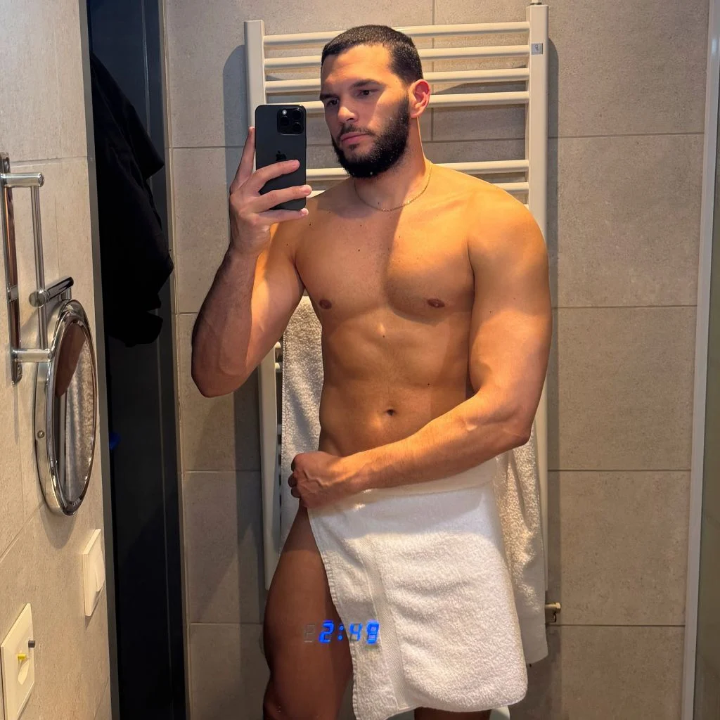 Kaikai, male escort in Hong Kong, recommendation photo 3