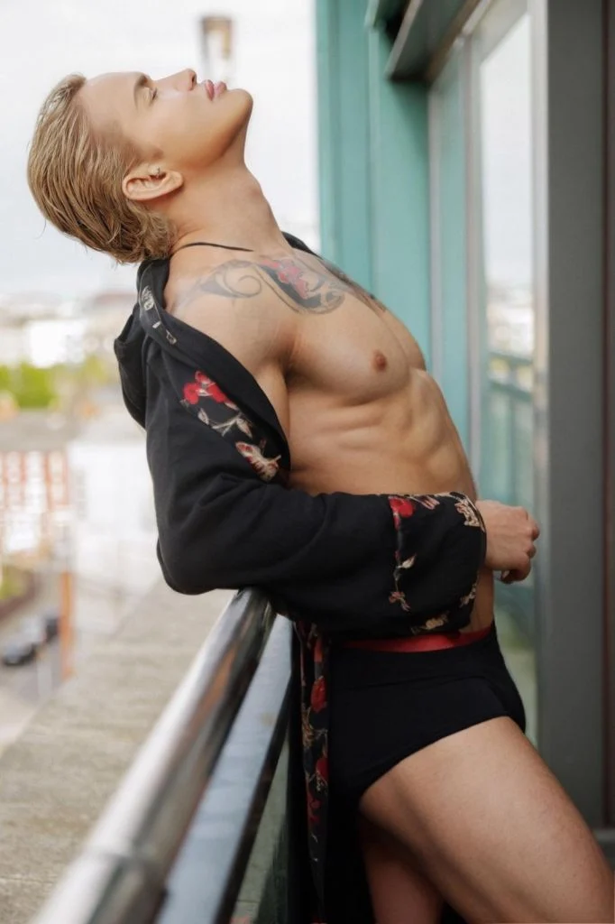 Ming Wave, Hong Kong profile photo 3