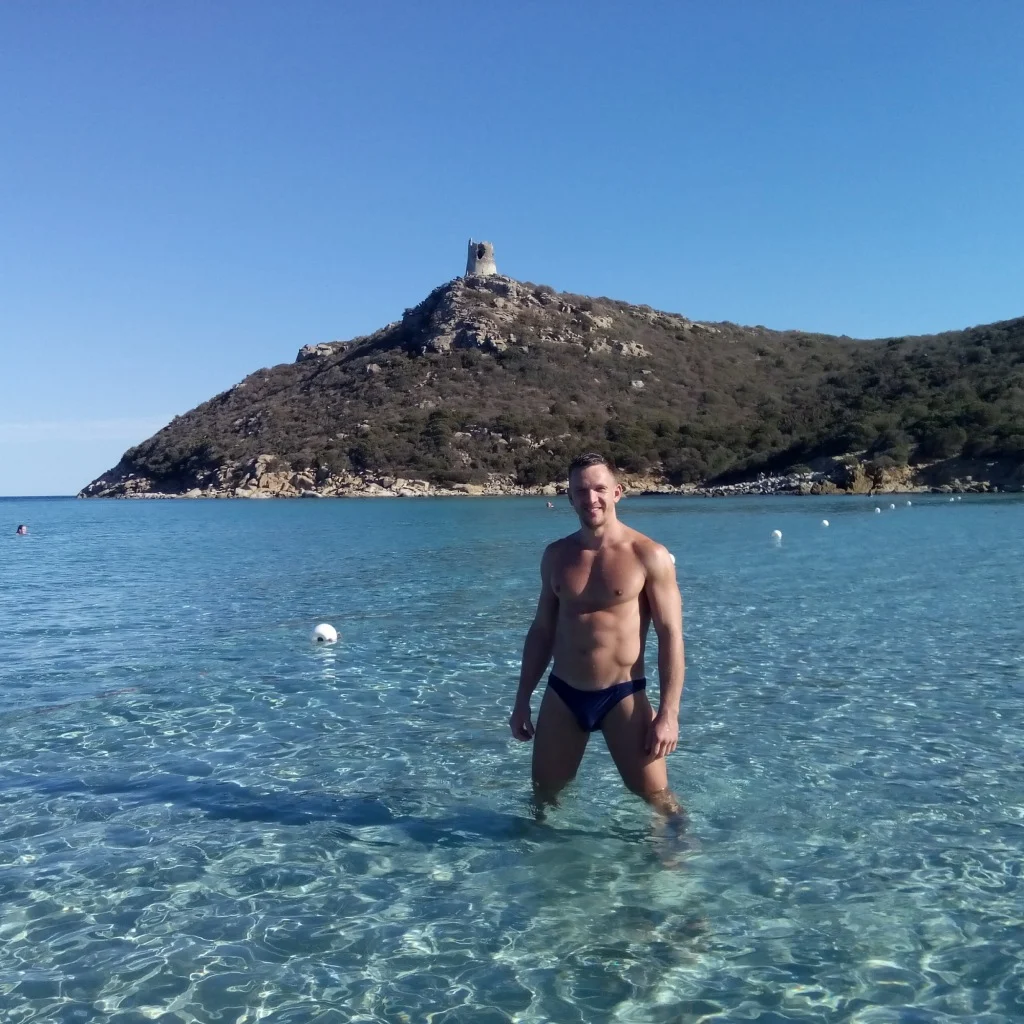 Peng Star, male escort in Hong Kong, recommendation photo 5
