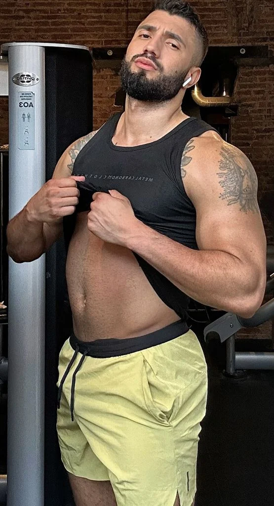 Xie Lei, male escort in Hong Kong, recommendation photo 2