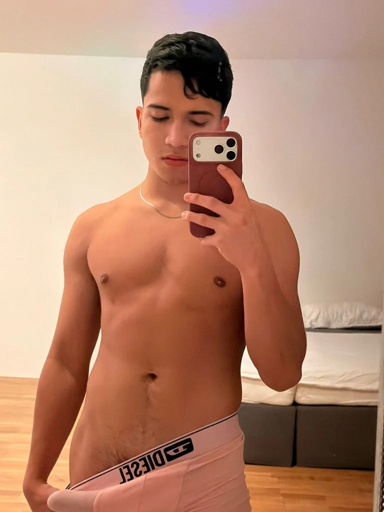 Wang Lei, Hong Kong profile photo 5