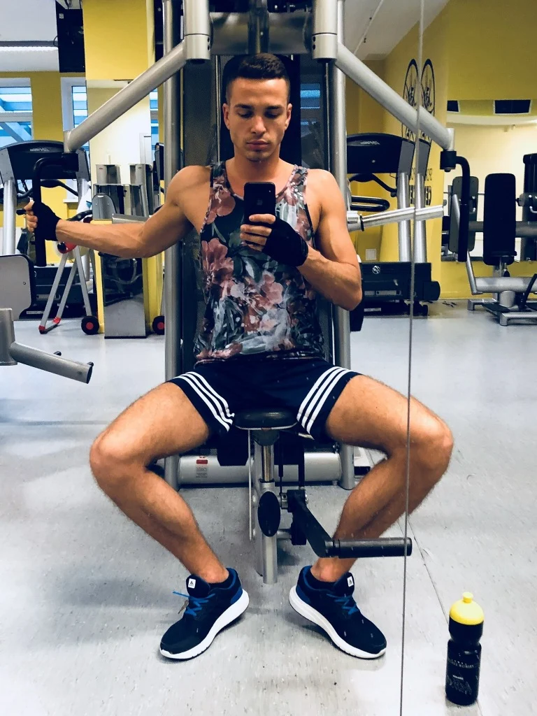 Pan Peng, Hong Kong profile photo 19