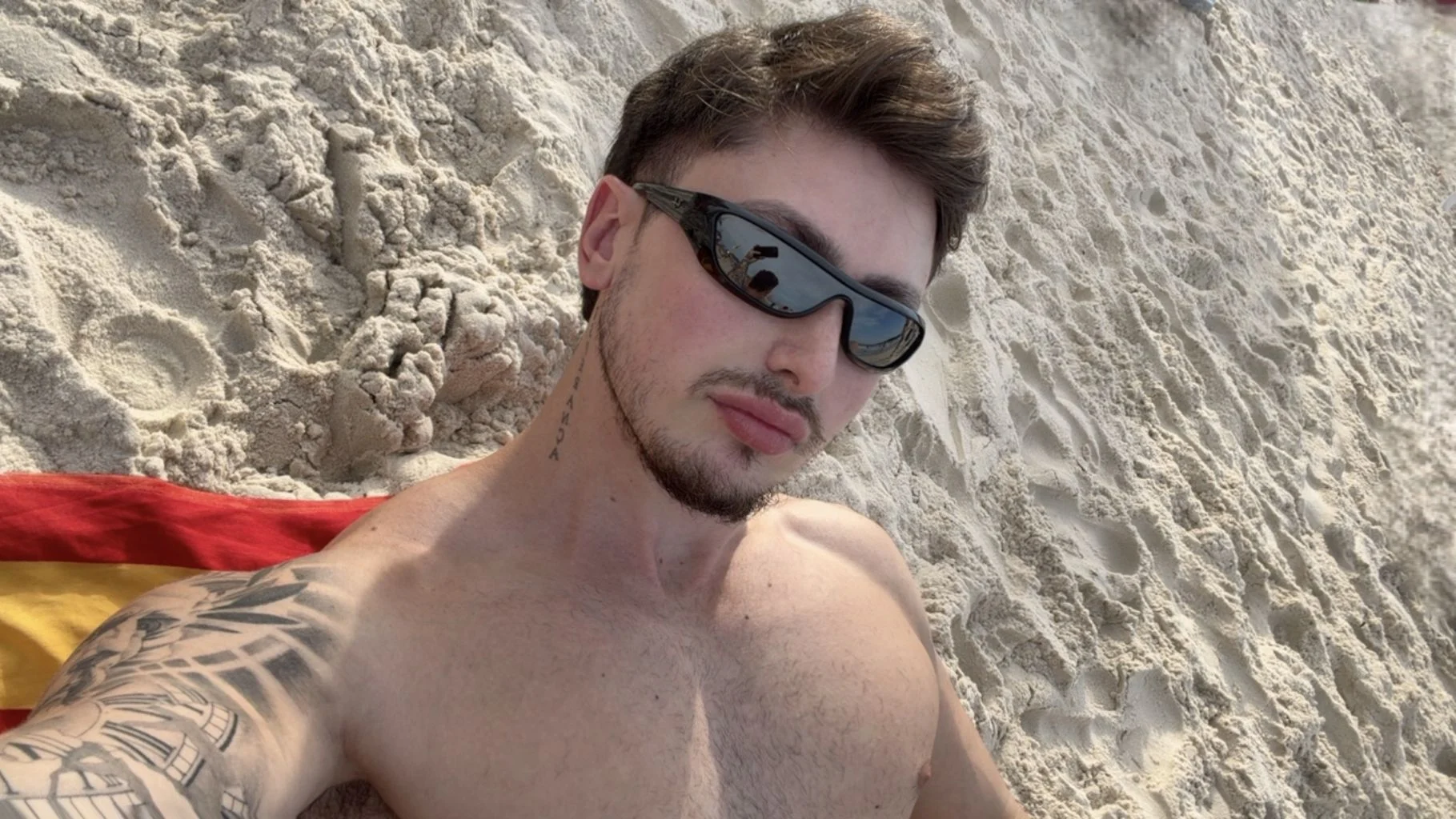 Guo Zhen-Feng, male escort in Hong Kong, recommendation photo 6