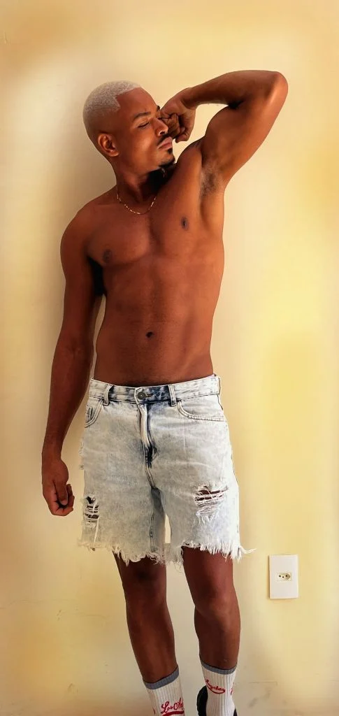 Huang Long-Shen, male escort in Hong Kong, recommendation photo 1