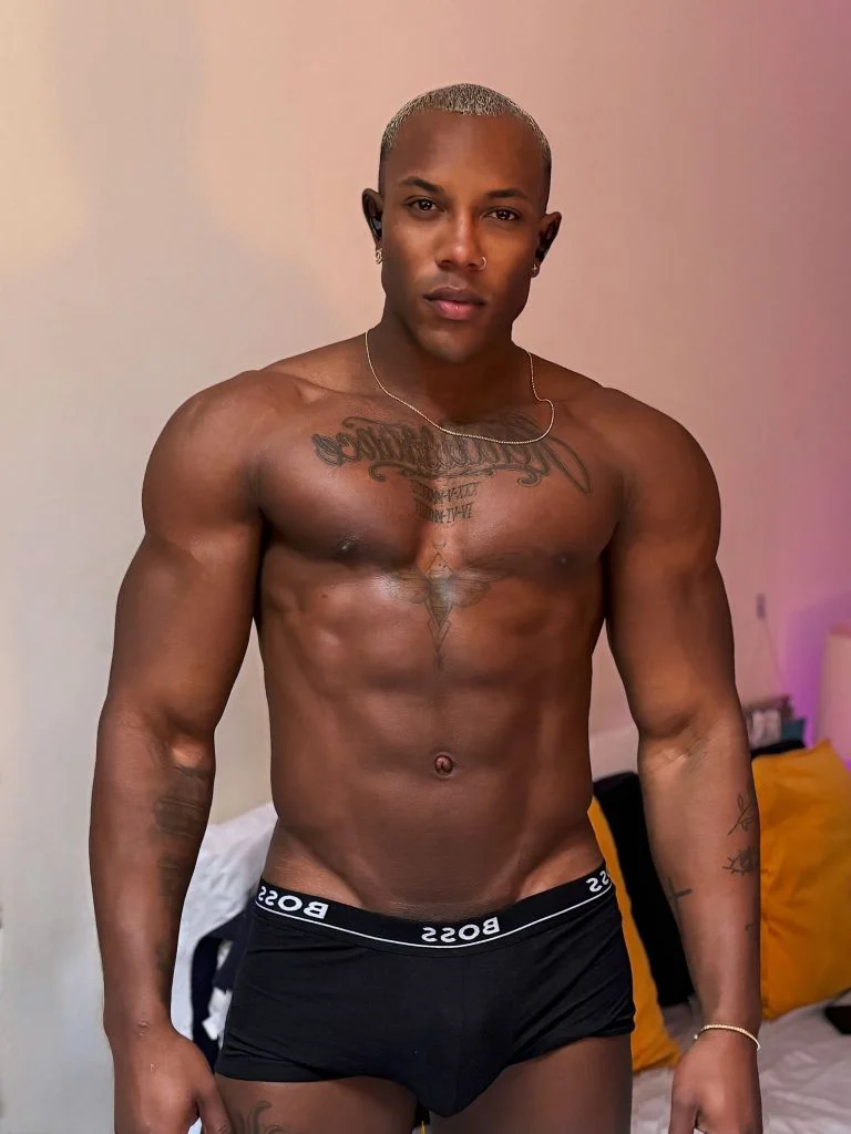Guo Zhen, male escort in Hong Kong, recommendation photo 4