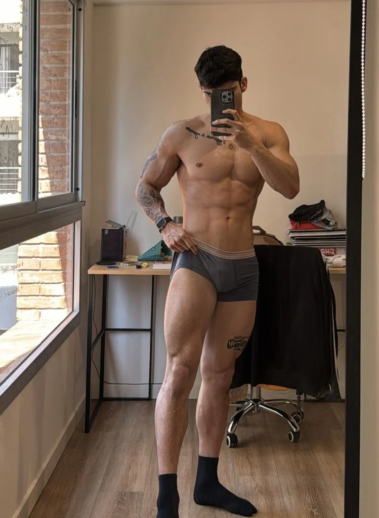 Tang Long, male escort in Hong Kong, recommendation photo 1