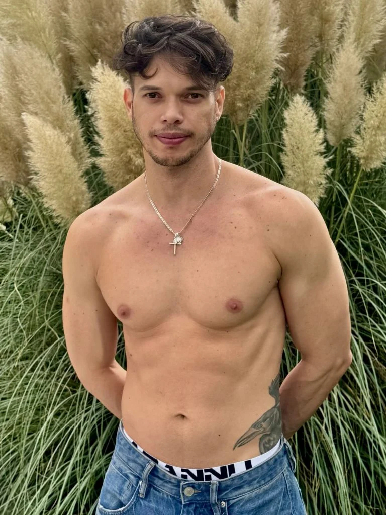Urban Dai, male escort in Hong Kong, recommendation photo 3