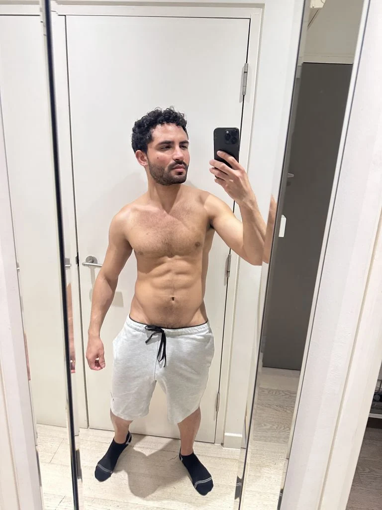 Xu Wei-Qiang, male escort in Hong Kong, recommendation photo 6