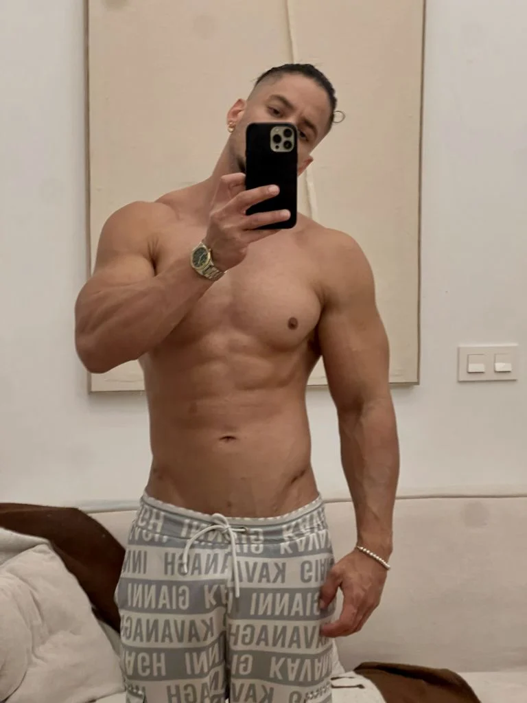 Liang Bin, Hong Kong profile photo 11