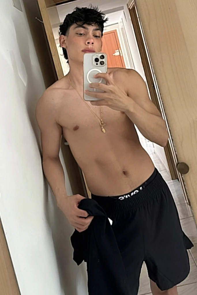 Zheng Dai-Xin, Hong Kong profile photo 11