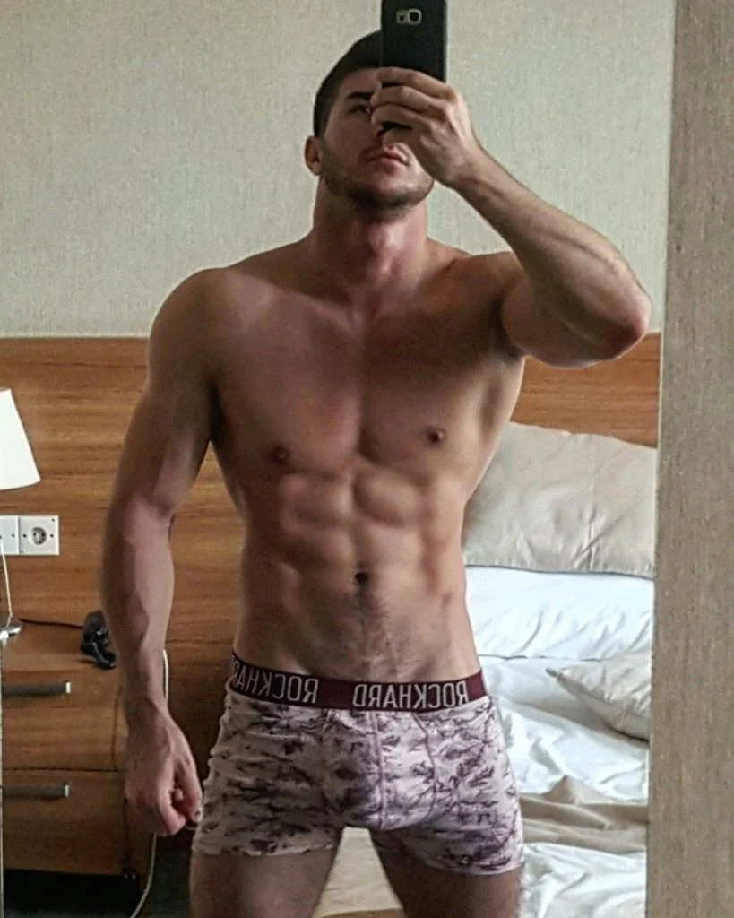 Zhou Jian-Long, Hong Kong profile photo 23