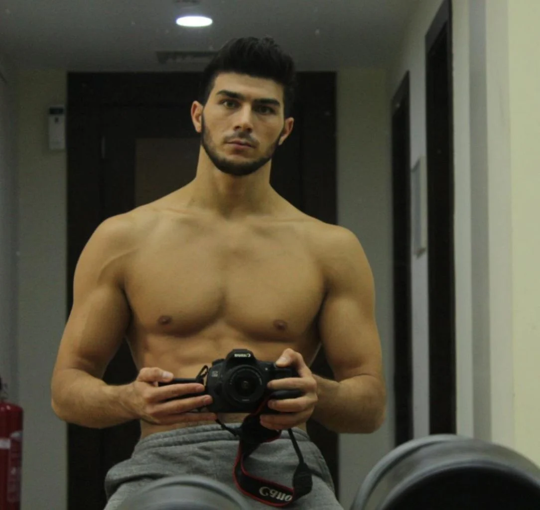 Zhou Jian-Long, Hong Kong profile photo 41