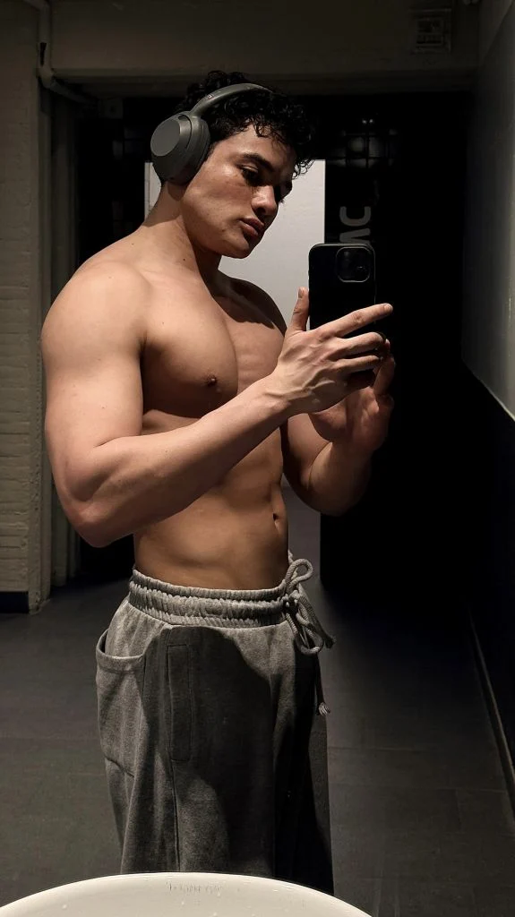 He Wei, Hong Kong profile photo 3