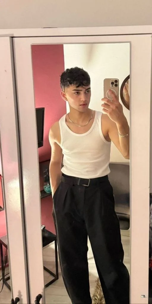 Hu Hao, male escort in Hong Kong, recommendation photo 4