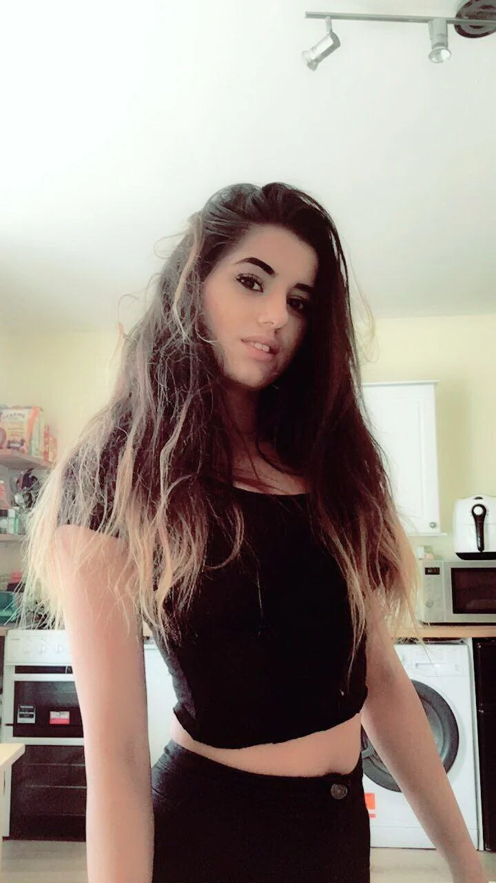 Avni Rose, Hong Kong profile photo 3