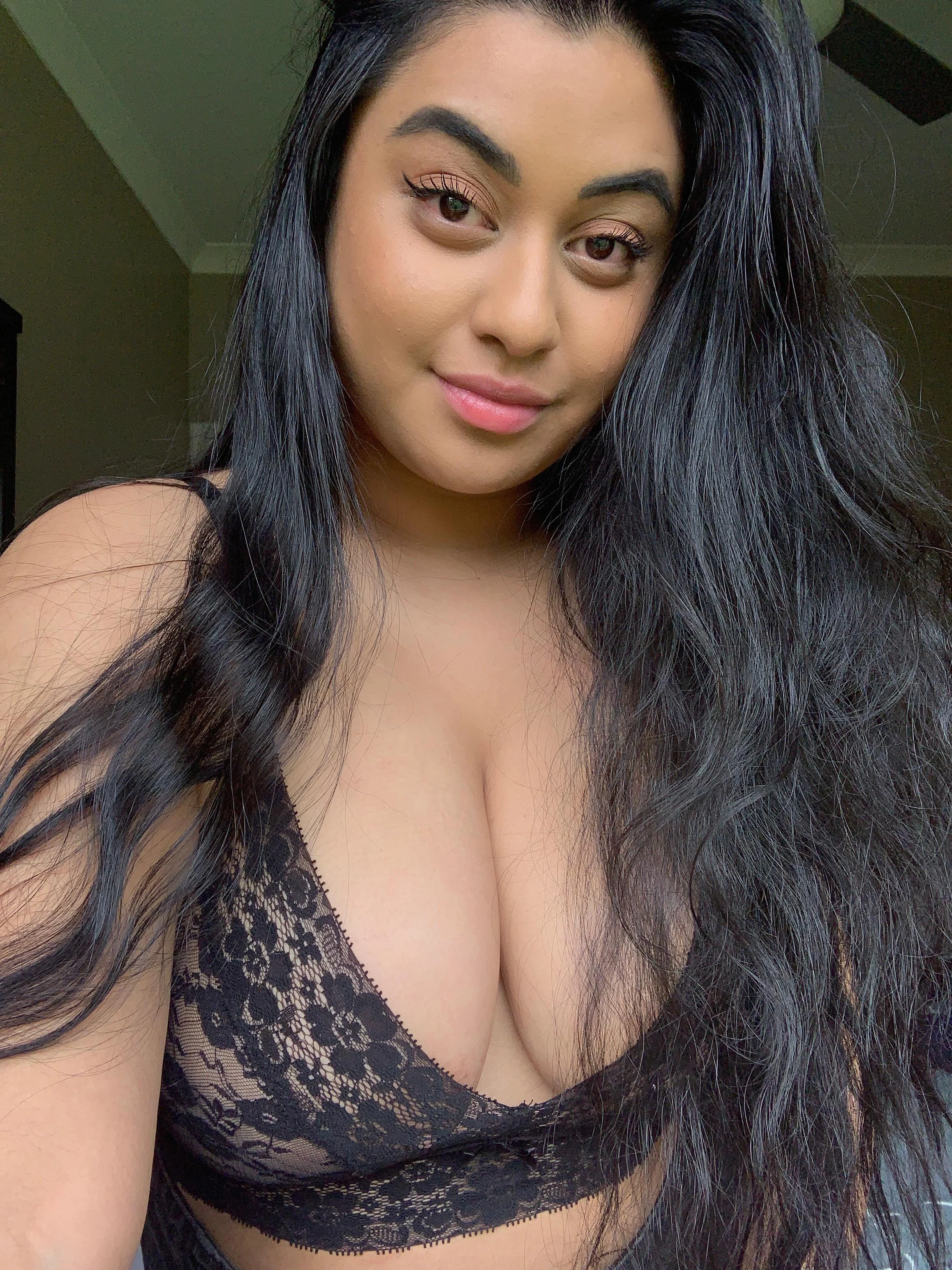 Aditi Mirage, Hong Kong profile photo 9