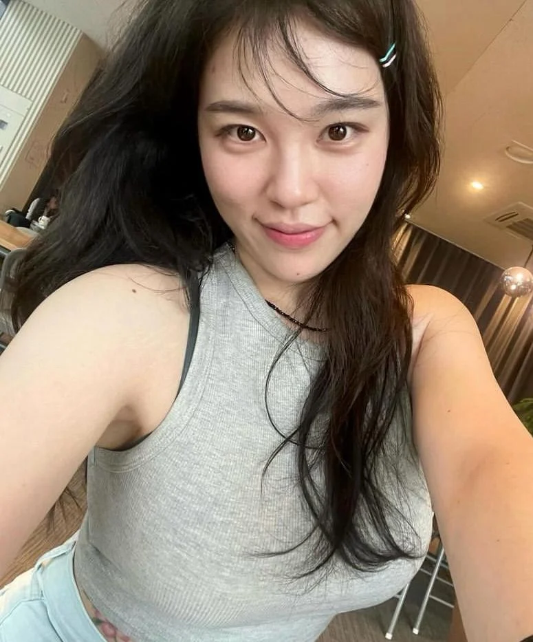 Zhang Fei, Hong Kong profile photo 2