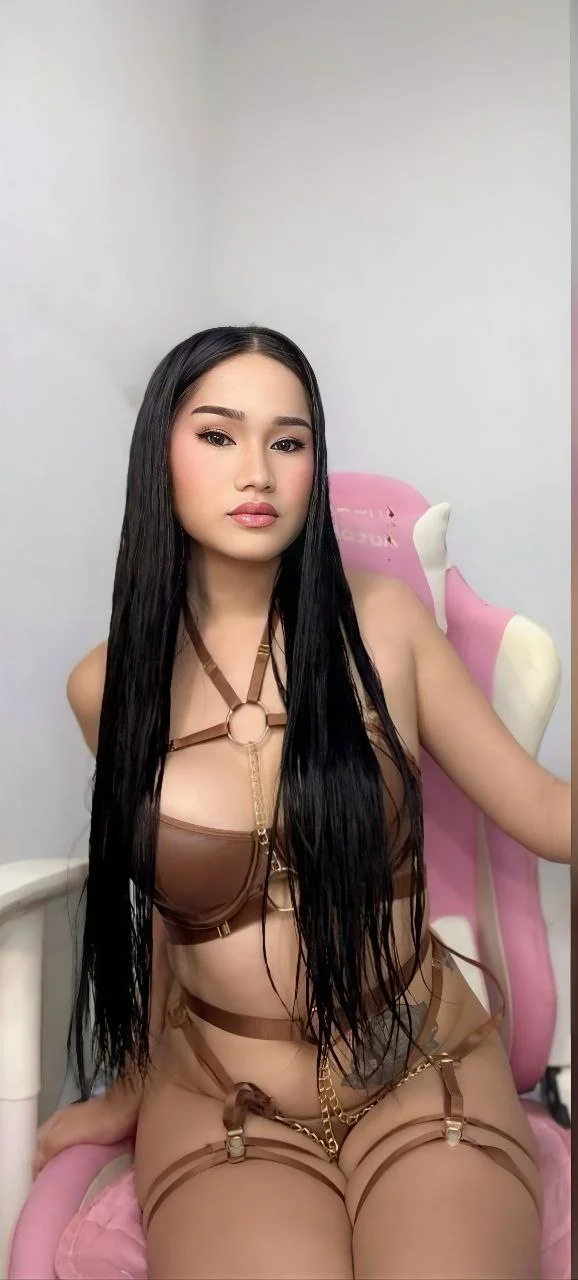 Han Lin-Suyin, Hong Kong profile photo 2