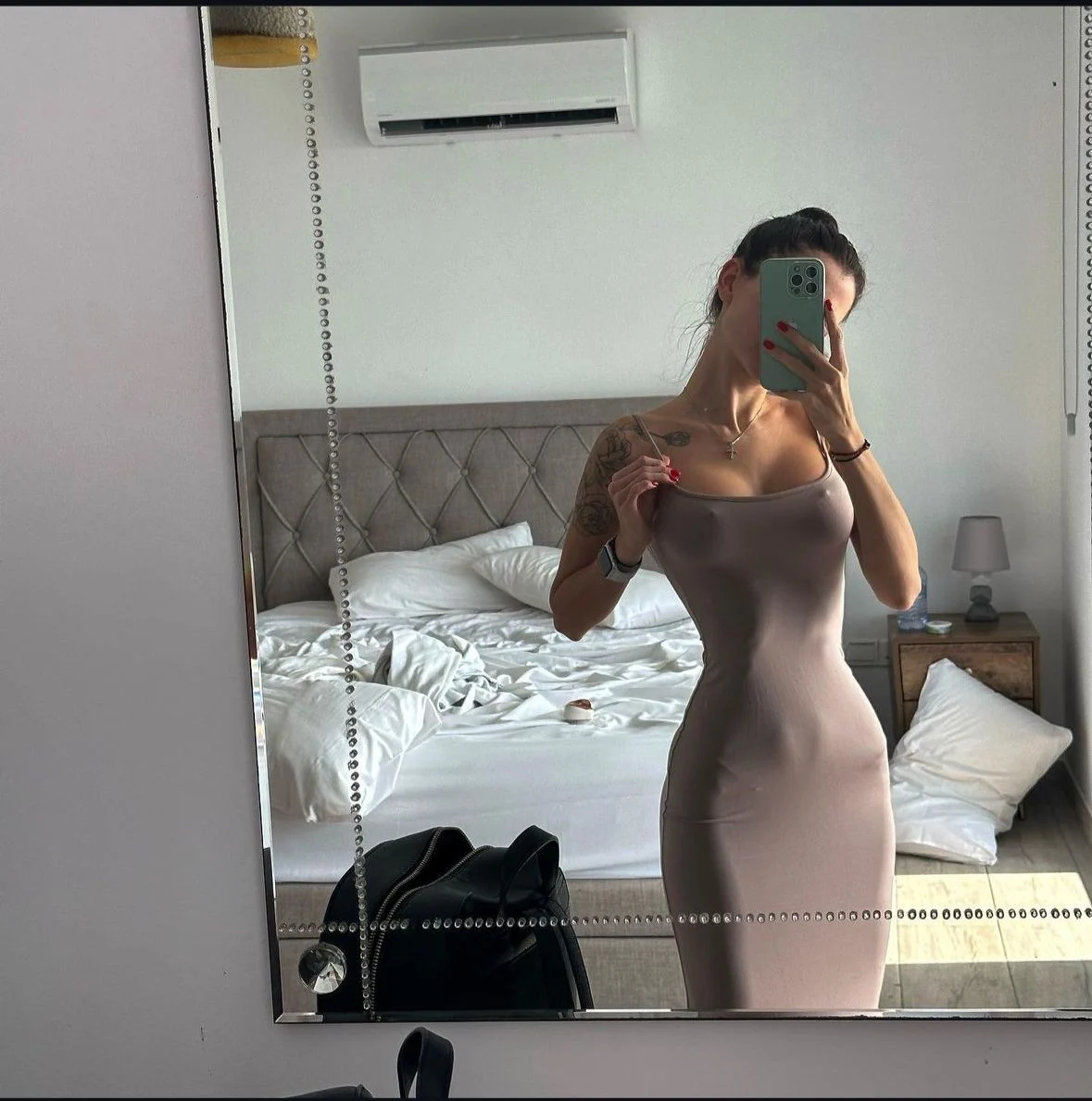 Xu Liya, female escort in Hong Kong, recommendation photo 2